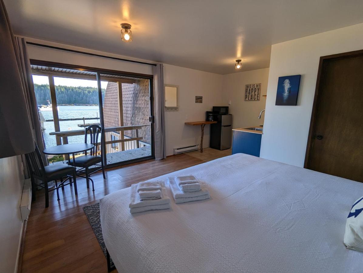 Jade Resort-Oceanfront Suites In Gowlland Harbour Heriot Bay Ngoại thất bức ảnh