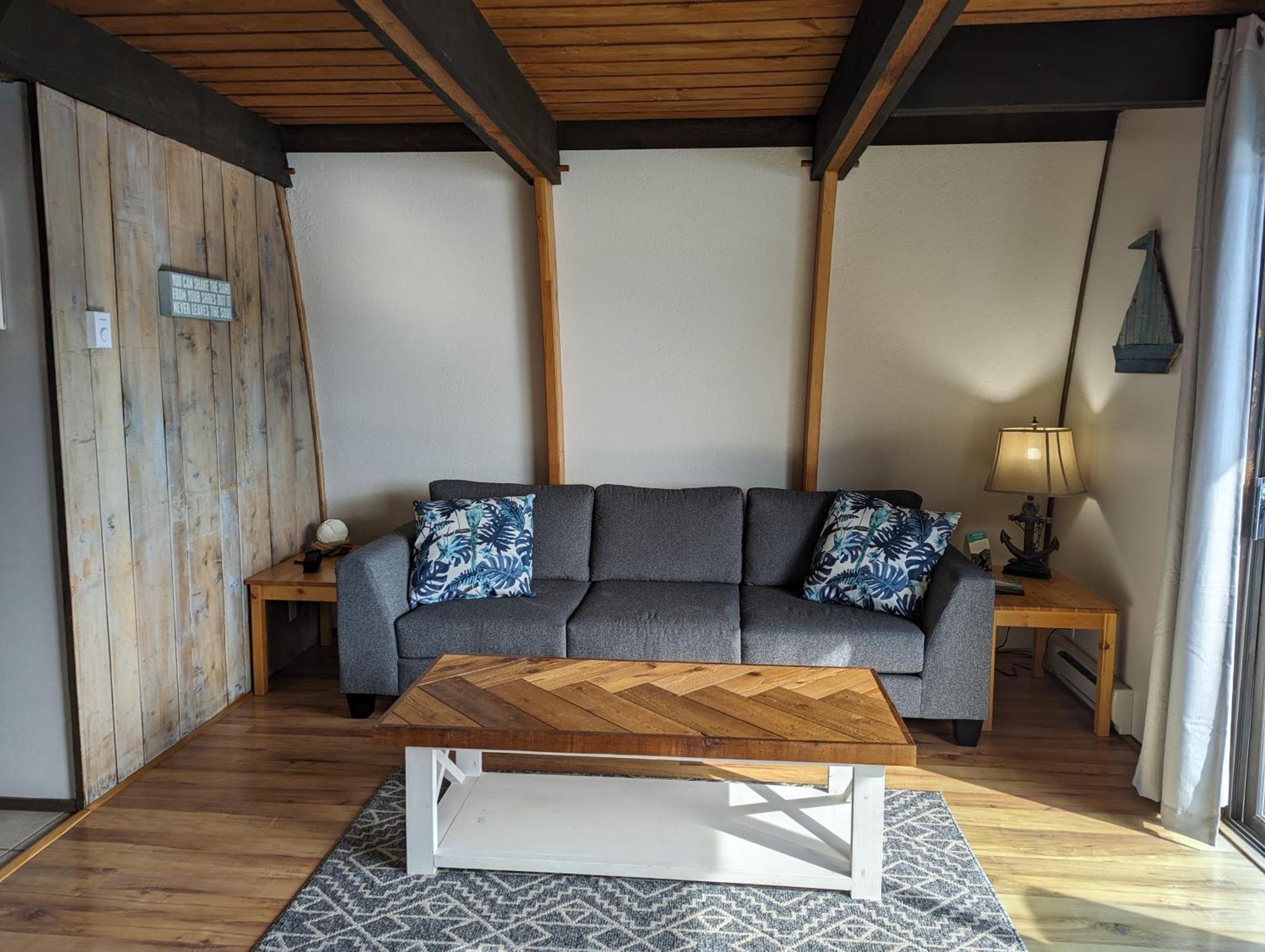 Jade Resort-Oceanfront Suites In Gowlland Harbour Heriot Bay Ngoại thất bức ảnh