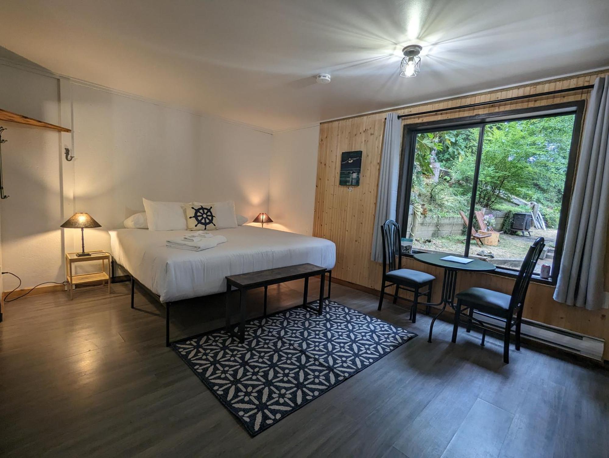 Jade Resort-Oceanfront Suites In Gowlland Harbour Heriot Bay Phòng bức ảnh
